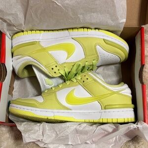 Nike Dunk Low Lemon/White Low-Top Sneakers
